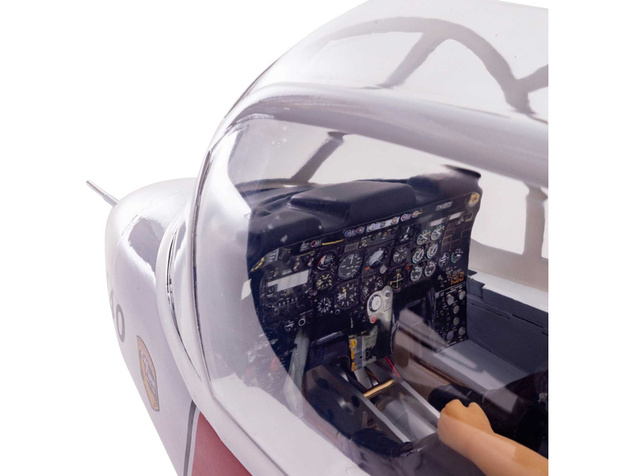 Hangar 9 OV-10 Bronco 20cc ARF + zatahovací podvozok