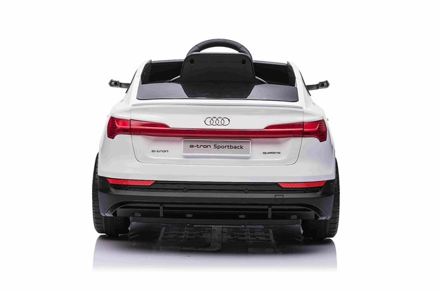 Elektrické autíčko Audi E-tron Sportback 12V, biele, široké jednomiestne sedadlo