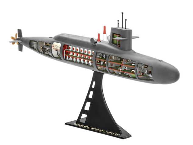 Plastic ModelKit ponorka 05185 - S.S.B. Abraham Lincoln with Interior (1:253)