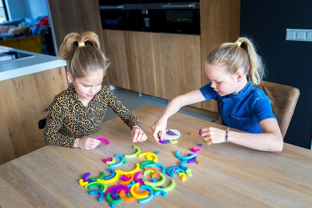 BS Toys Logická hra - skladáme dúhu