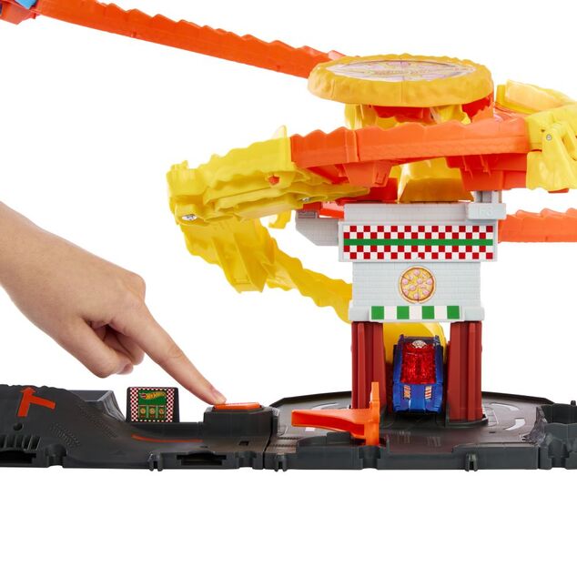 Mattel Hot Wheels City Hladná kobra útočí na pizzériu