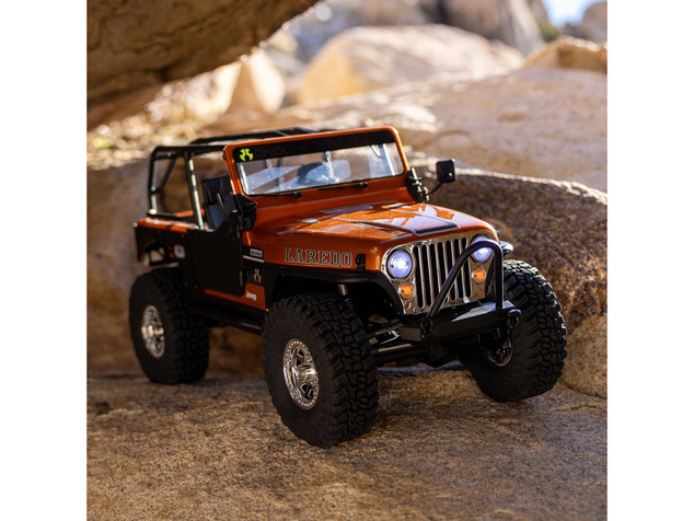Axial SCX10 III Jeep CJ-7 1:10 4WD RTR červená