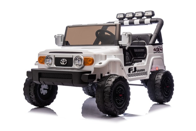 Elektrické autíčko Toyota FJ Cruiser XXL s pohonom 4x4, licencované (Dvojmiestne), biele,