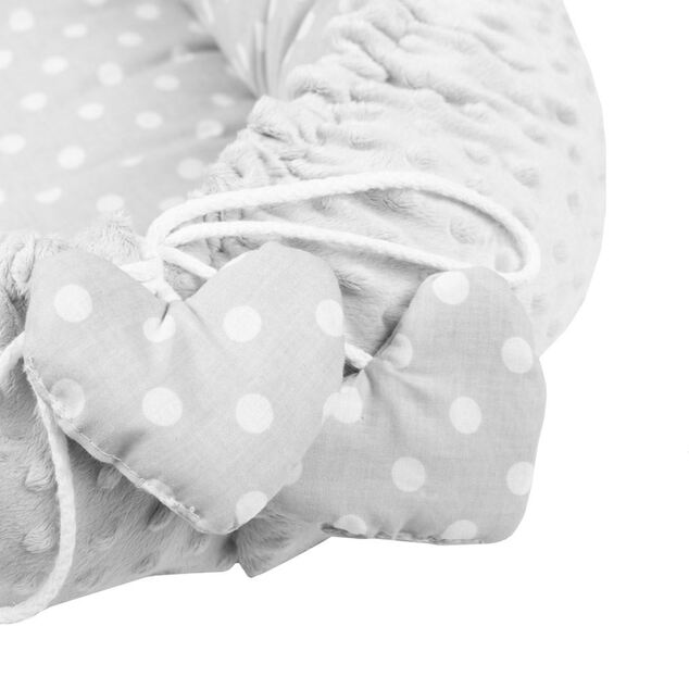 Luxusnest mit Kissen und Decke New Baby aus Minky Herz grau