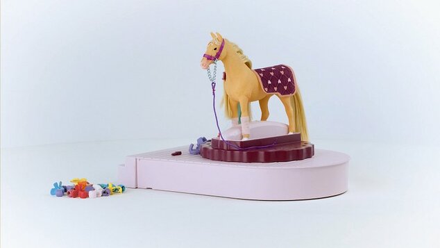 Schleich Hrebelcovacia stanica pre kone