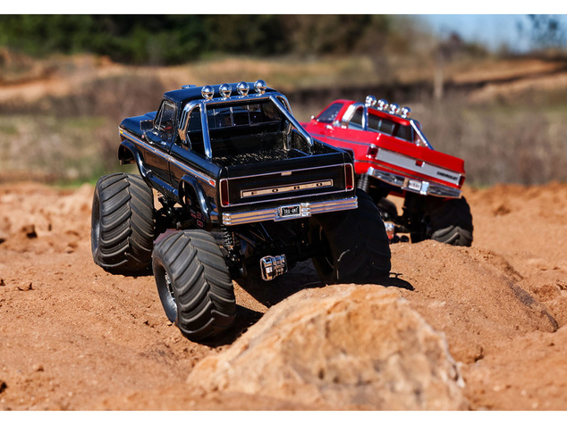 Traxxas TRX-4MT Chevrolet K10 1979 1:18 RTR červený