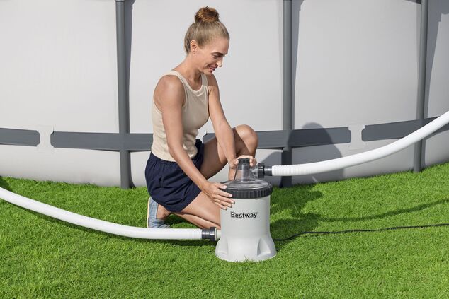 Bestway 58870 Bazénová piesková fitlrácia na filtračné gule 5678 l/h