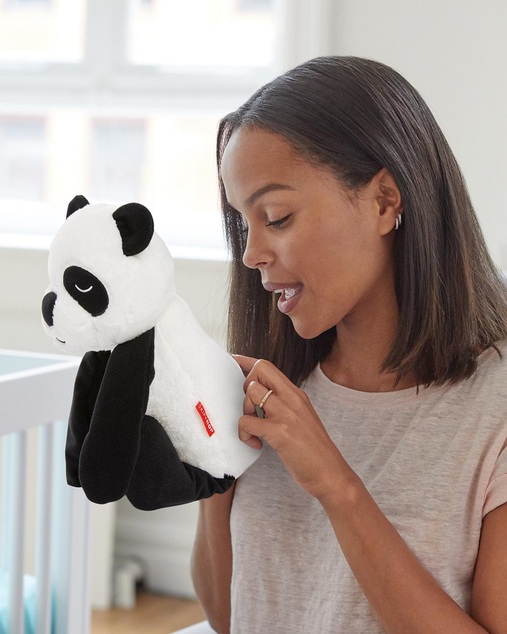SKIP HOP Der Weinsensor ist intelligent und kann die Stimme des Elternteils Panda aufnehmen