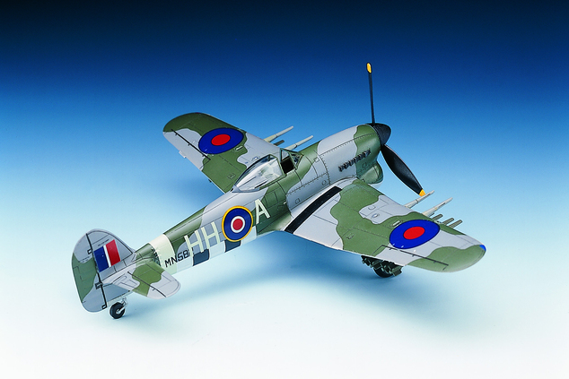 Model kit letalo 12462 - TYPHOON MK.IB (1:72)