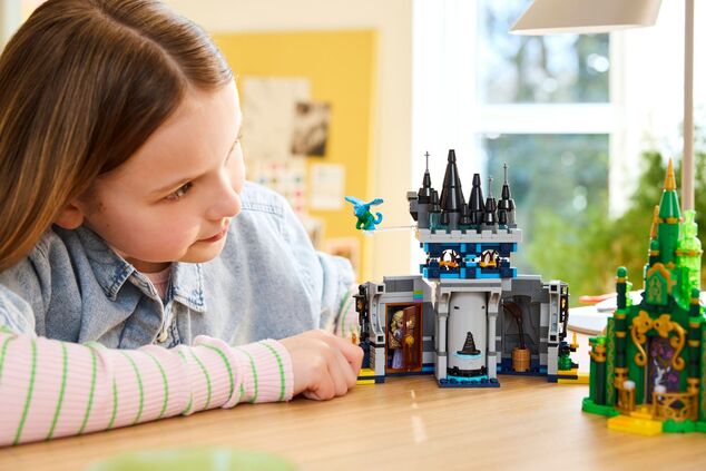 LEGO® Wicked 75689 Emerald City a zámok Kiamo Ko
