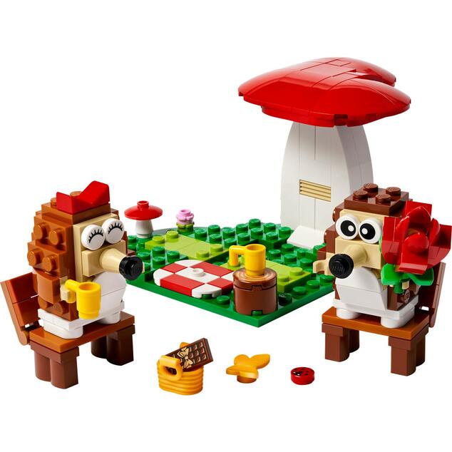 LEGO® Iconic 40711 Igel auf dem Picknick