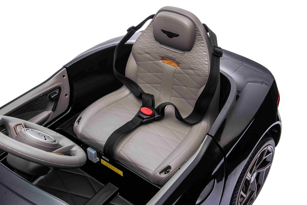 Elektrické autíčko Bentley Bacalar 12V, čierne, Dvere otvárajúce sa nahor, 2.4 GHz diaľkov