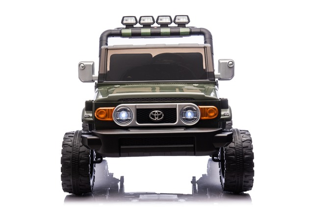 Elektrické autíčko Toyota FJ Cruiser XXL s pohonom 4x4, licencované (Dvojmiestne), zelené,