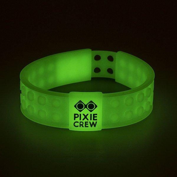 PIXIE CREW Space Invaders Kreatívny tematický náramok SVIETIACI V TME