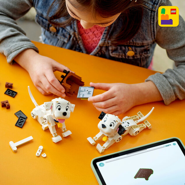 LEGO® Disney™ 43271 Šteniatka Lucky a Penny z filmu 101 dalmatíncov