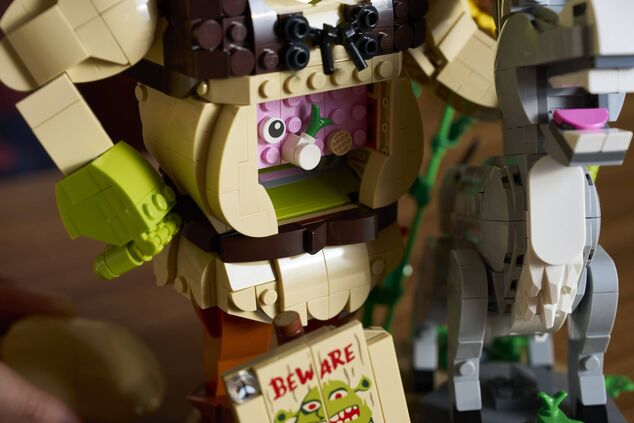 LEGO® 72423 Shrek, Oslík a Kocúr v čižmách