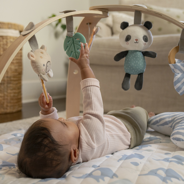 INGENUITY Manta de juego reversible Elephant March™ 0m+