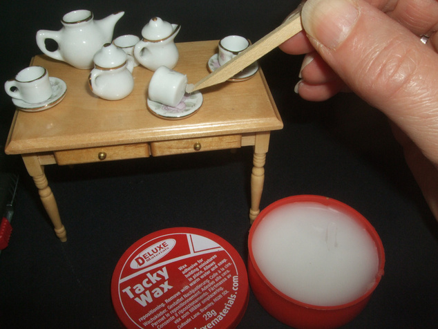 Tacky Wax lepiaci vosk 28g
