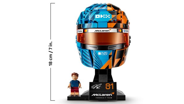 LEGO® Editions 43017 Čelada Oscar Piastri iz ekipe McLaren Mastercard F1®