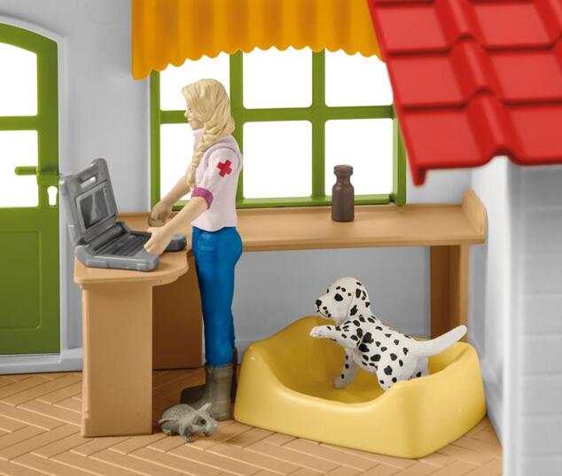 Schleich Veterinárna ordinácia pre domáce zvieratá