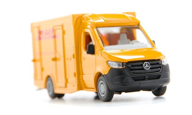 SIKU Super - doručovacie auto Mercedes-Benz DHL Parcel Service 1:50