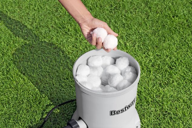 Bestway 58870 Bazénová piesková fitlrácia na filtračné gule 5678 l/h