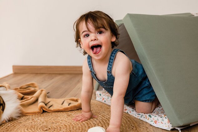 Tappetino da gioco pieghevole imbottito per bambini 5 in 1, Terazzo