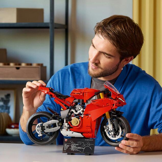 LEGO® Technic 42202 Motocykel Ducati Panigale V4 S