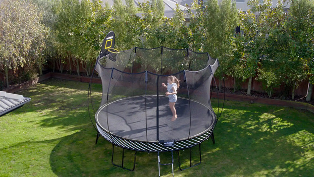 Springfree Trampoline® Jumbo Round (R132) Trampolína s ochrannou sieťou, 400 × 400 cm