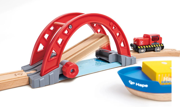 Hape Vonatpálya - tengeri és vasúti teherszállító készlet