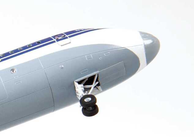 Model Kit letalo 7049 - TU-214 (1:144)