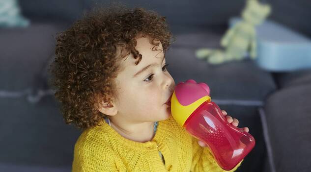Avent Becher 300ml mit Feuerstroh Mädchen