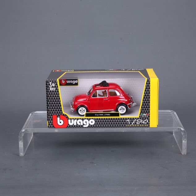 Bburago 1:24 Fiat 500L (1968) Rot