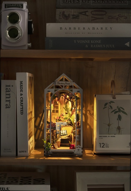 RoboTime 3D Puzzle Haltestelle Gartenhaus (Holz)