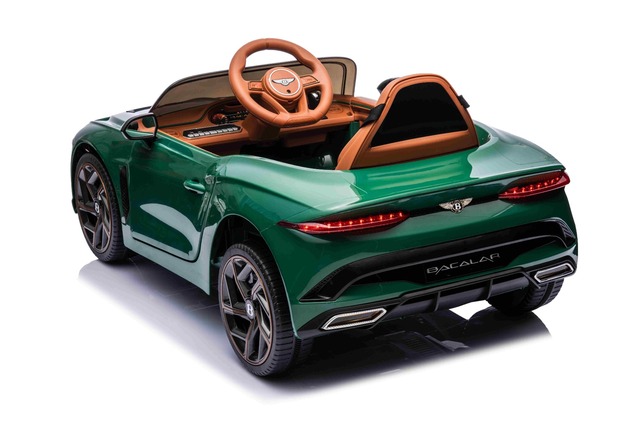 Elektrické autíčko Bentley Bacalar 12V, zelené, Dvere otvárajúce sa nahor, 2.4 GHz diaľkov