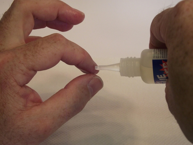 Glue Buster rozlepovač sekundových lepidiel 28g