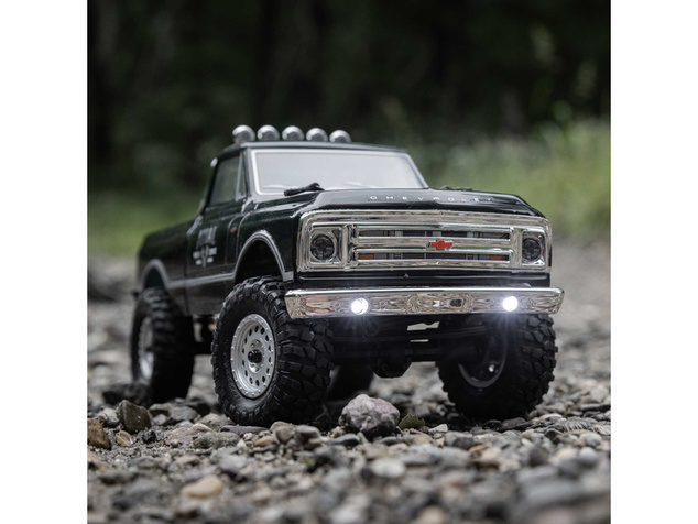Axial SCX24 Chevrolet C10 1967 1:24 4WD RTR čierny