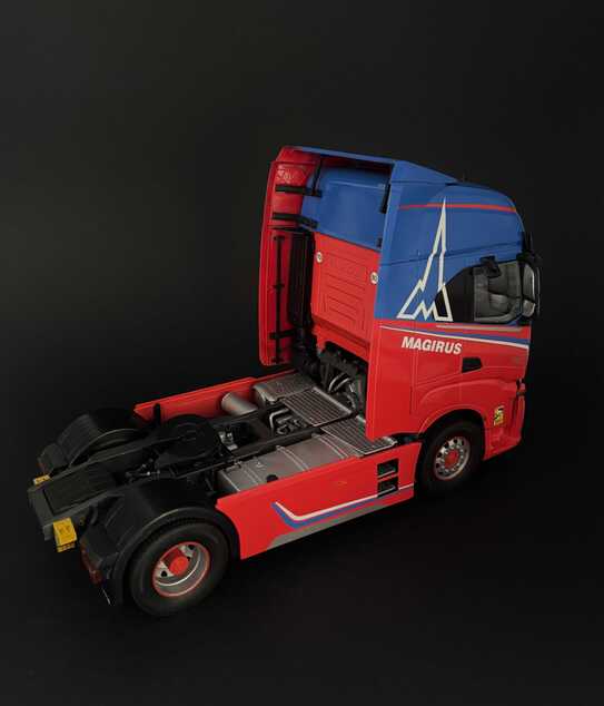 Model Kit truck 3963 - Iveco Stralis S-Way (1:24)