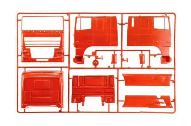 Maquette camion 93834 - DAF XF 95 Super Space Cab (1:24)