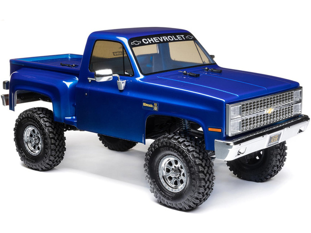 Axial SCX10 III Base Camp 1:10 4WD Chevy K10 1982 RTR čierny