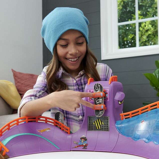 Hot Wheels Skates skate octopark
