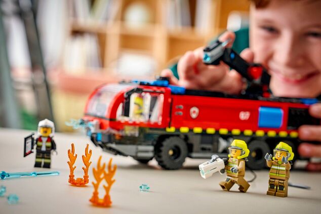 LEGO® City 60499 Flughafen-Feuerwehrfahrzeug