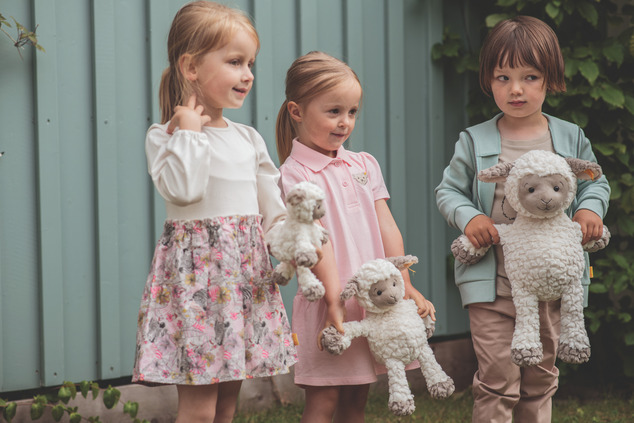STEIFF Friends Lita lamb, white 20cm plyšová hračka