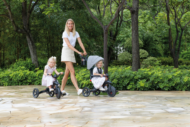 Globber trojkolka Explorer Trike Foldable  4in1 Black-Grey