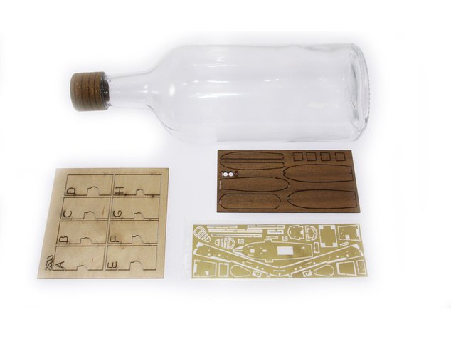 AMATI Golden Yacht 1:300 kit do fľaše