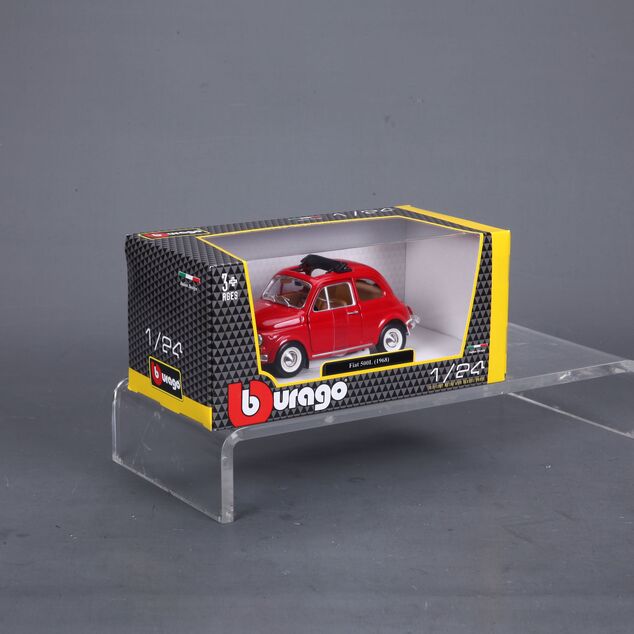 Bburago 1:24 Fiat 500L (1968) Rot