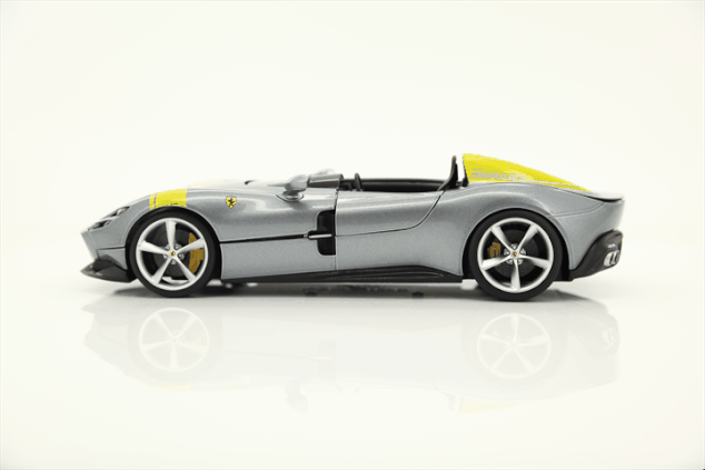 Bburago 1:18 Ferrari Monza SP1 Blau