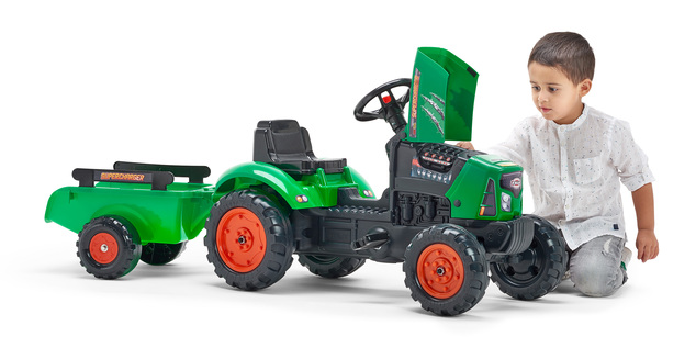 Falk Šliapací traktor 2031AB SuperCharger s vlečkou a otváracou kapotou