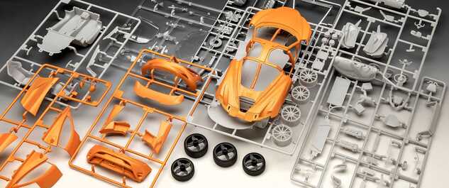Maquette en plastique voiture 07734 - McLaren 750S (1:24)