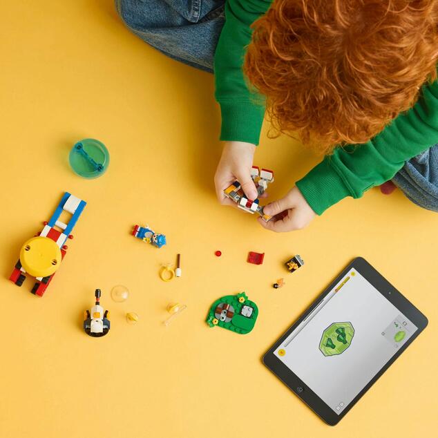 LEGO® Sonic the Hedgehog™ 77001 Sonic a súboj pri táboráku